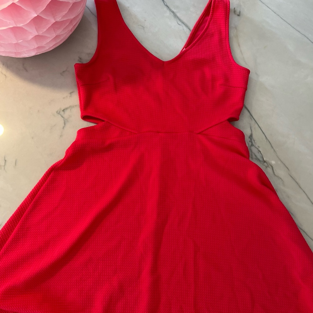 Dry Goods Soprano skater fit and flow dress sz M color fuchsia
